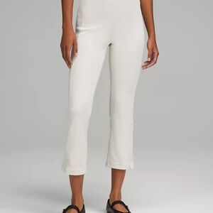 Lululemon Ribbed Softstreme Zip-Leg High-Rise Cropped Pant 25 color Bone size 8